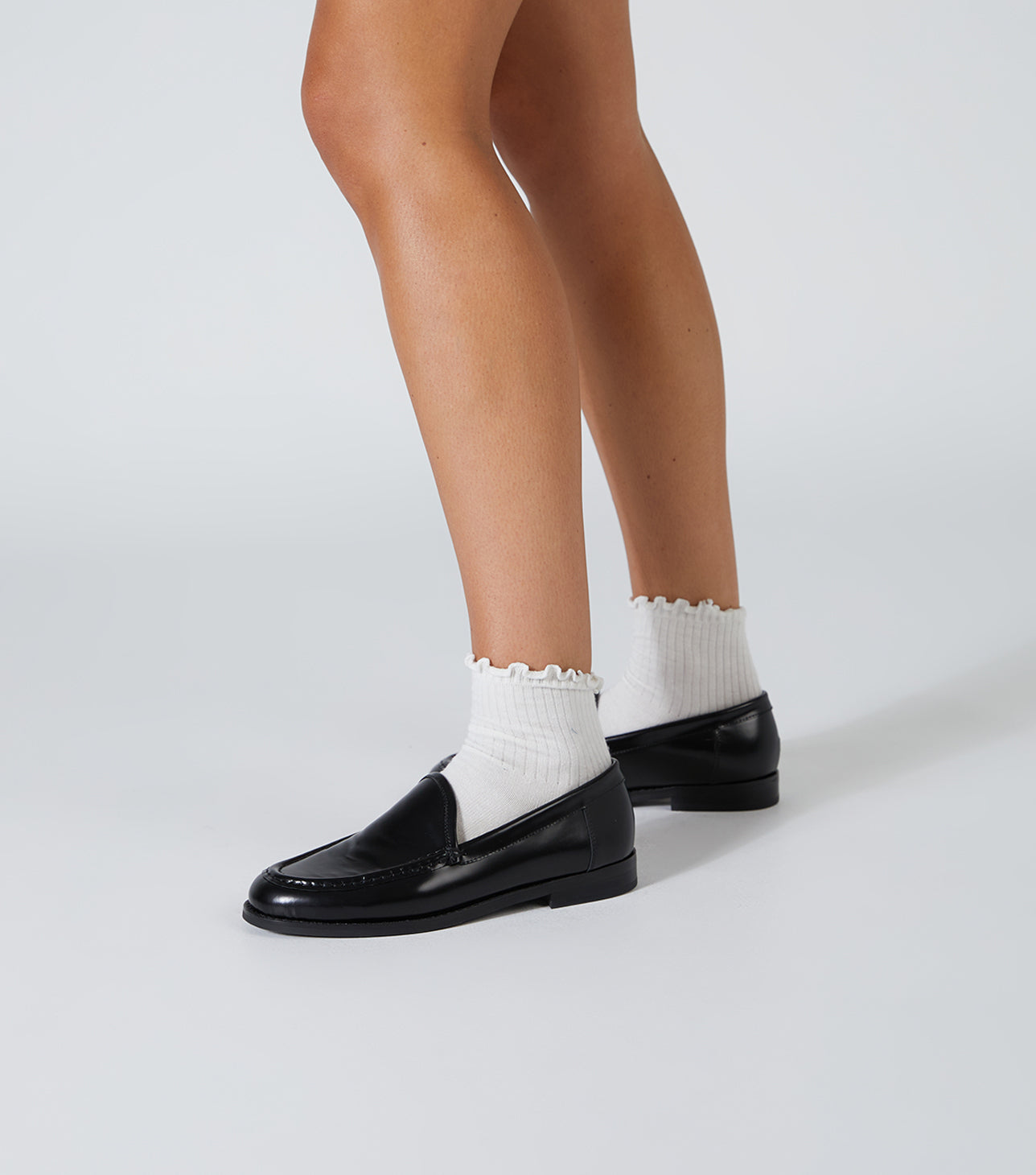 New Arrivals Tony Bianco Zoe Black Hi Shine Flats